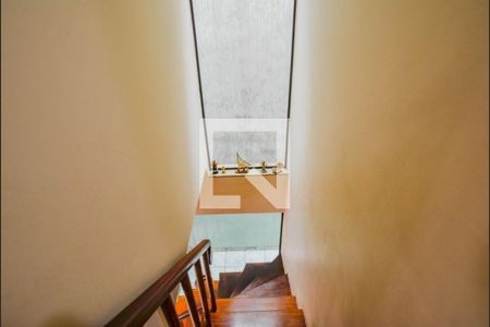 Escada de casa à venda com 3 quartos, 264m² em Jardim Las Vegas, Santo André