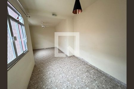 Quarto de casa para alugar com 2 quartos, 208m² em Abolição, Rio de Janeiro