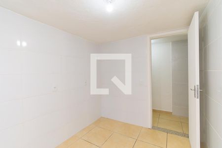 Quarto 2 de casa para alugar com 2 quartos, 49m² em Vila Bela, São Paulo