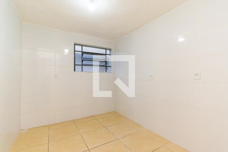 Quarto 2 de casa para alugar com 2 quartos, 49m² em Vila Bela, São Paulo