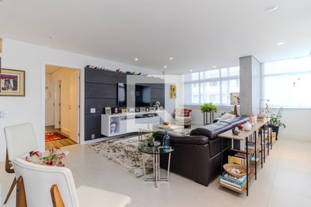 Sala de apartamento à venda com 3 quartos, 172m² em Consolação, São Paulo