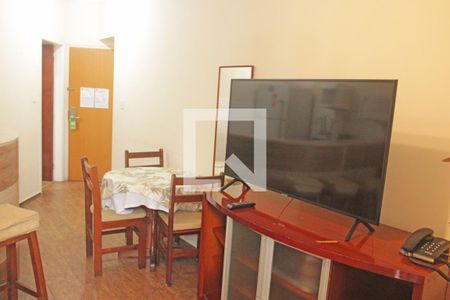 Sala de apartamento para alugar com 1 quarto, 60m² em Gonzaga, Santos
