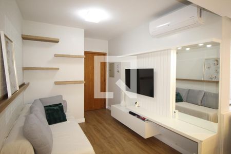 Sala de apartamento à venda com 2 quartos, 65m² em Petrópolis, Porto Alegre