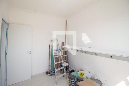 Quarto 1 de apartamento para alugar com 2 quartos, 45m² em Jardim Planalto, Carapicuíba