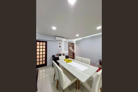 Sala de Jantar de casa à venda com 3 quartos, 300m² em Vila Moinho Velho, São Paulo