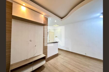 Sala de apartamento para alugar com 2 quartos, 88m² em Vila Augusta, Guarulhos