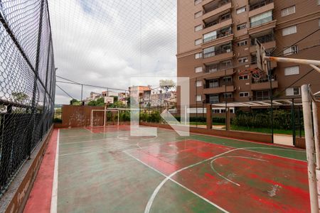Quadra Esportiva de apartamento para alugar com 2 quartos, 61m² em Jardim Tupanci, Barueri