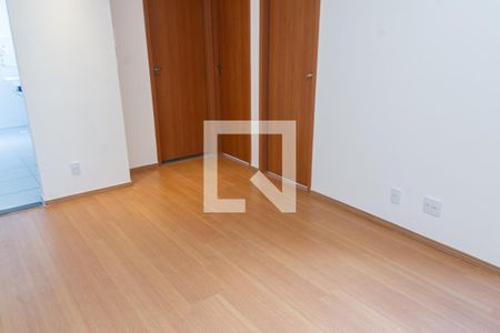Sala de apartamento para alugar com 2 quartos, 42m² em Campo Grande, Rio de Janeiro