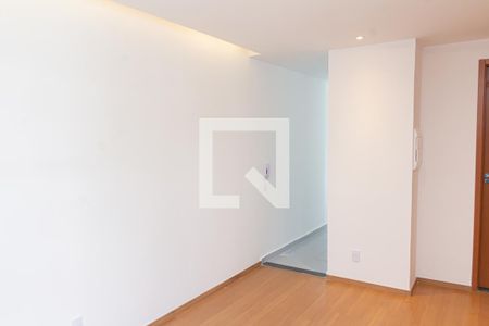 Sala de apartamento para alugar com 2 quartos, 42m² em Campo Grande, Rio de Janeiro