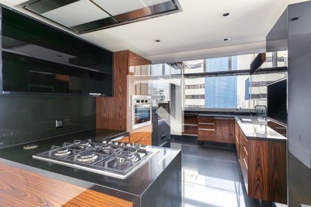 Copa/Cozinha de apartamento para alugar com 3 quartos, 297m² em Indianópolis, São Paulo