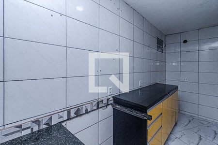 cozinha_3 de casa para alugar com 3 quartos, 60m² em Parque Bristol, São Paulo