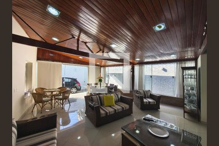 Casa para alugar com 3 quartos, 440m² em Freguesia (jacarepaguá), Rio de Janeiro