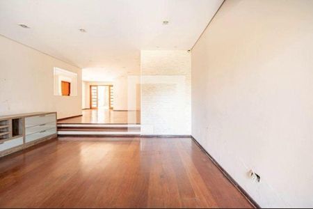 Casa à venda com 3 quartos, 259m² em Alphaville, Santana de Parnaíba