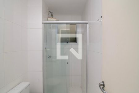Banheiro de apartamento para alugar com 1 quarto, 44m² em Jardim Santa Izabel, Hortolândia