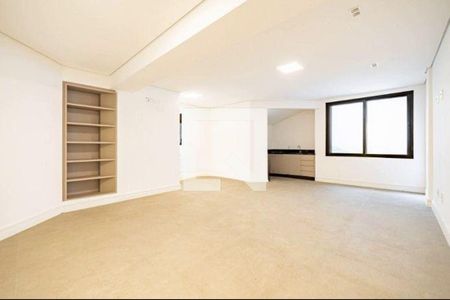 Casa à venda com 4 quartos, 600m² em Alphaville Residencial Zero, Barueri