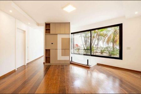 Casa à venda com 4 quartos, 600m² em Alphaville Residencial Zero, Barueri