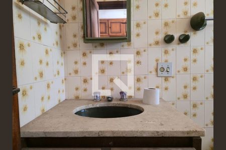 Banheiro da Suíte de casa à venda com 4 quartos, 218m² em Vila Rosalia, Guarulhos