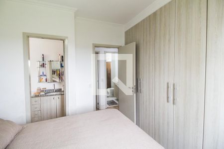 Suíte de apartamento para alugar com 2 quartos, 85m² em Jardim Tupanci, Barueri