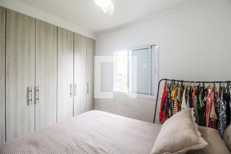 Suíte de apartamento para alugar com 2 quartos, 85m² em Jardim Tupanci, Barueri