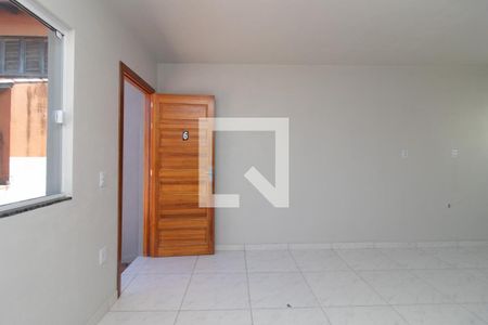 Sala/Quarto de casa de condomínio para alugar com 1 quarto, 28m² em Chapéu do Sol, Porto Alegre