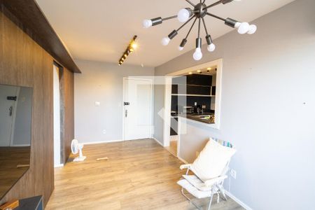 Sala de apartamento à venda com 2 quartos, 65m² em Cristal, Porto Alegre