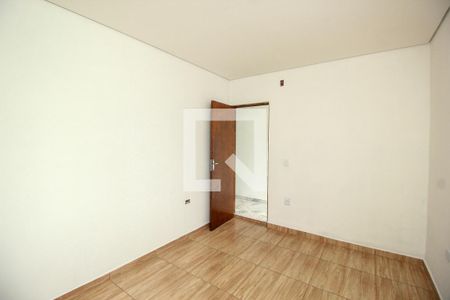 Quarto 2 de casa para alugar com 1 quarto, 70m² em Recreio da Borda do Campo, Santo André