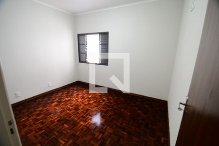 Quarto 1 de casa à venda com 4 quartos, 198m² em Taquaral, Campinas
