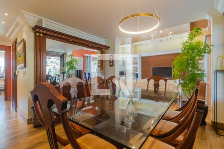 Casa à venda com 5 quartos, 446m² em Ipanema, Porto Alegre