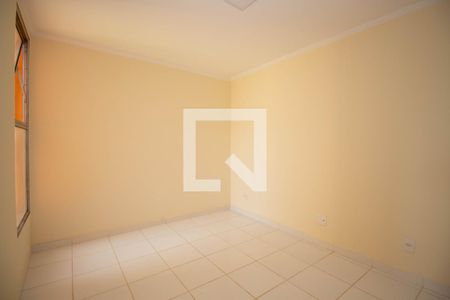 Quarto 2 de apartamento para alugar com 2 quartos, 58m² em Baia Norte, Brasília