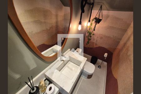Lavabo  de casa de condomínio à venda com 3 quartos, 325m² em Recreio dos Bandeirantes, Rio de Janeiro