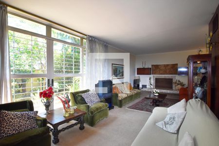 sala de estar de casa à venda com 3 quartos, 258m² em Jardim Paulistano, São Paulo