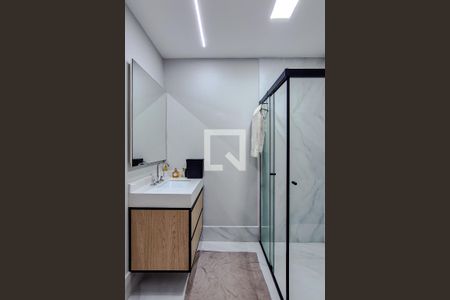 Banheiro de kitnet/studio para alugar com 1 quarto, 30m² em Perdizes, São Paulo