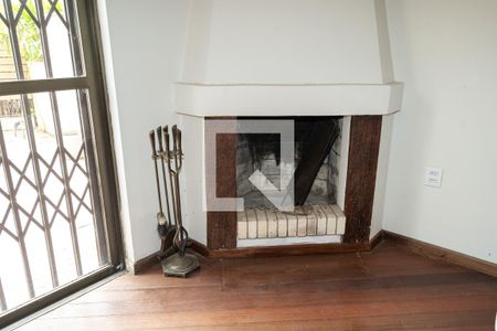 Sala de casa de condomínio à venda com 3 quartos, 105m² em Jardim Sabará, Porto Alegre