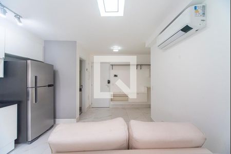 Sala de apartamento para alugar com 2 quartos, 47m² em Jardim Bela Vista, Santo André