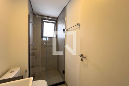 Banheiro de kitnet/studio para alugar com 1 quarto, 21m² em Vila Mariana, São Paulo