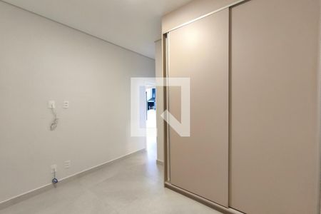 Quarto Suíte de casa de condomínio à venda com 3 quartos, 300m² em Jardim America Ii, Campinas