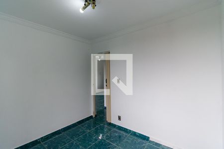 Quarto 2 de apartamento para alugar com 2 quartos, 44m² em Fazenda da Juta, São Paulo