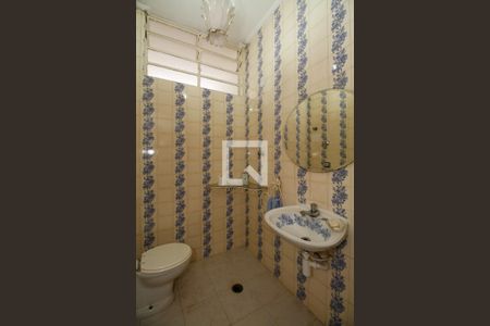 Lavabo de casa para alugar com 3 quartos, 120m² em Vila Madalena, São Paulo