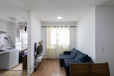 Sala e Cozinha de apartamento para alugar com 2 quartos, 42m² em Jardim Nossa Senhora do Carmo, São Paulo