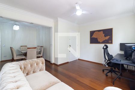 Sala de apartamento para alugar com 3 quartos, 138m² em Cerqueira César, São Paulo