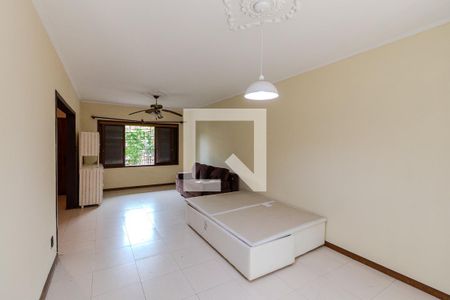 Sala de casa à venda com 3 quartos, 220m² em Jardim Botânico, Porto Alegre