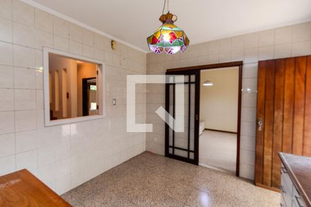 Sala de casa à venda com 3 quartos, 220m² em Jardim Botânico, Porto Alegre