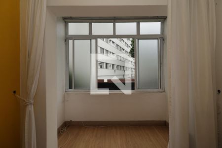 Sala de apartamento para alugar com 1 quarto, 72m² em Liberdade, São Paulo