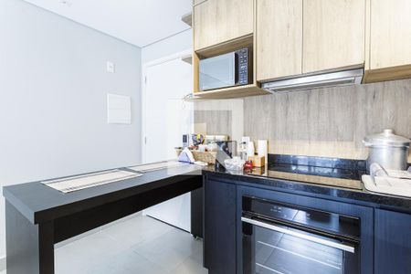Sala/Cozinha de apartamento para alugar com 1 quarto, 50m² em Moema, São Paulo