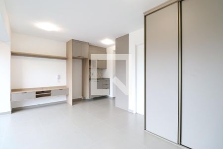 Sala/Quarto/Cozinha de kitnet/studio para alugar com 1 quarto, 32m² em Pompeia, São Paulo
