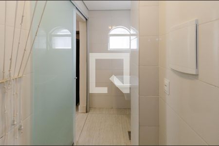 Área de serviço de apartamento para alugar com 3 quartos, 110m² em Santa Lúcia, Belo Horizonte