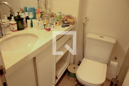 Banheiro Social de apartamento à venda com 1 quarto, 45m² em Vila Buarque, São Paulo