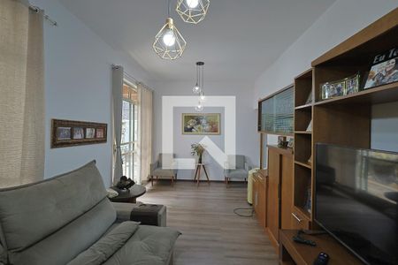 Sala de casa à venda com 5 quartos, 316m² em Carmo, Belo Horizonte