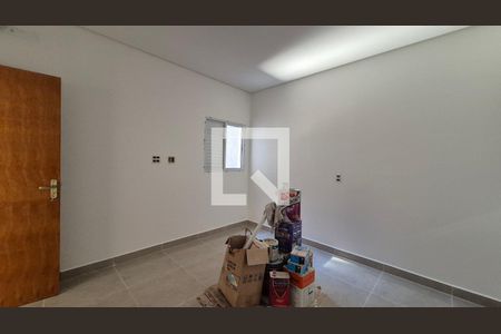 Suíte  de casa à venda com 3 quartos, 150m² em Vila Camilópolis, Santo André