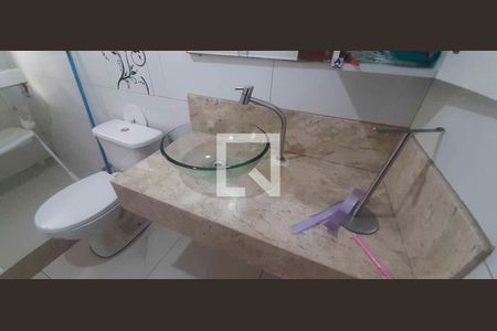 Casa à venda com 4 quartos, 218m² em São Pedro, Osasco